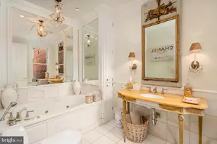 3070 Q St NW, Washington, DC 20007 - Photo 18