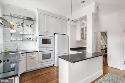 1820 Wyoming Avenue NW, Washington, DC 20009 - Photo 10