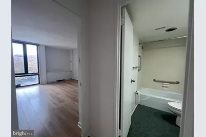 490 M Street SW #505, Washington, DC 20024 - Photo 8