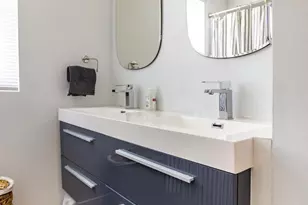 1659 Holbrook St NE, Washington, DC 20002 - Photo 10