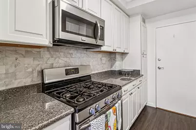 3900 Tunlaw Road NW #518, Washington, DC 20007 - Photo 8