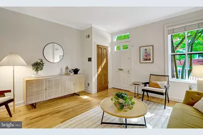 707 10th Street SE, Washington, DC 20003 - Photo 6
