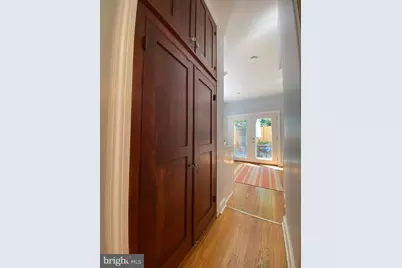 707 10th Street SE, Washington, DC 20003 - Photo 14