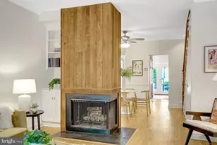 707 10th St SE, Washington, DC 20003 - Photo 8