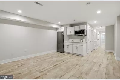 750 13th Street SE, Washington, DC 20003 - Photo 40