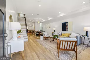 750 13th St SE, Washington, DC 20003 - Photo 2