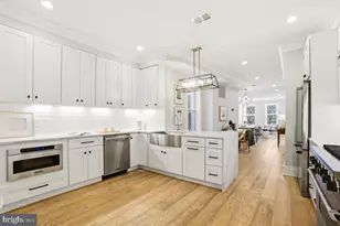 750 13th St SE, Washington, DC 20003 - Photo 16