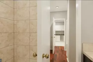 950 25th St NW, Washington, DC 20037 - Photo 16