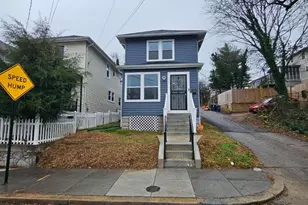 909 45th Pl NE, Washington, DC 20019 - Photo 2