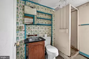 3701 Camden St SE, Washington, DC 20020 - Photo 26