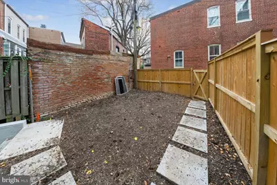 709 Massachusetts Avenue NE, Washington, DC 20002 - Photo 4