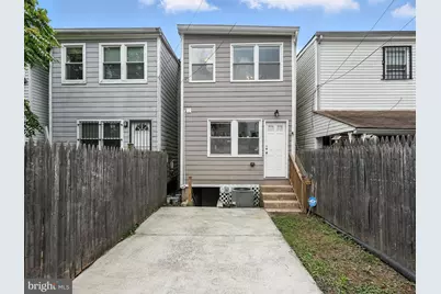 1926 Bennett Place NE, Washington, DC 20002 - Photo 32