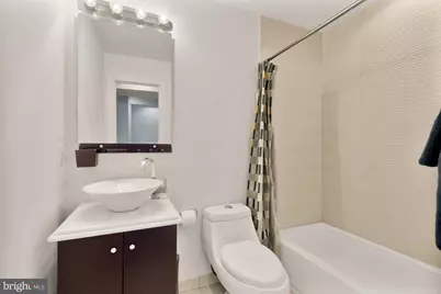 1409 G Street NE #5, Washington, DC 20002 - Photo 24