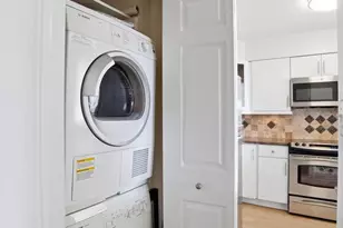 1080 Wisconsin Ave NW, Washington, DC 20007 - Photo 18