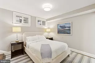 1724 34th St NW, Washington, DC 20007 - Photo 26