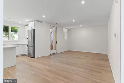 3016 Dumbarton NW #102, Washington, DC 20007 - Photo 14