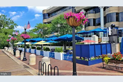 3030 K Street NW #204, Washington, DC 20007 - Photo 32