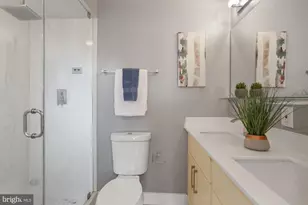 43 Hanover Pl NW, Washington, DC 20001 - Photo 16