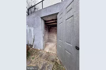 1688 Fort Dupont Street SE, Washington, DC 20020 - Photo 46