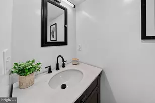 832 Delafield St NE, Washington, DC 20017 - Photo 18