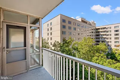 730 24th Street NW #503, Washington, DC 20037 - Photo 14