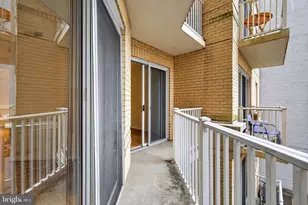 1111 11th St NW, Washington, DC 20001 - Photo 32