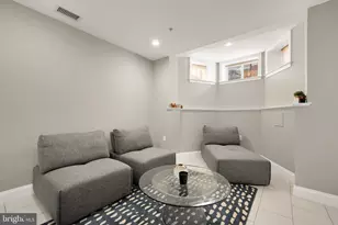 1135 6th St NW, Washington, DC 20001 - Photo 4