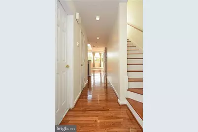 1015 H Street NE, Washington, DC 20002 - Photo 2