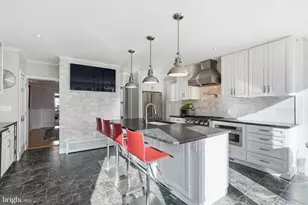 2708 P St NW, Washington, DC 20007 - Photo 8