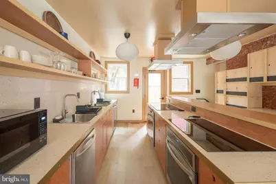 2021 4th Street NW, Washington, DC 20001 - Photo 10