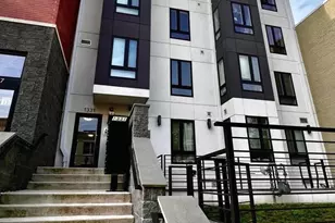 1331 K St SE, Washington, DC 20003 - Photo 2