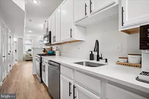 1704 A St SE, Washington, DC 20003 - Photo 16