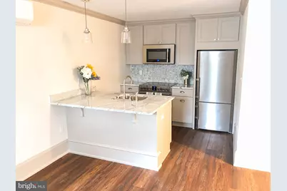 1302 E Capitol Street NE #B, Washington, DC 20003 - Photo 1