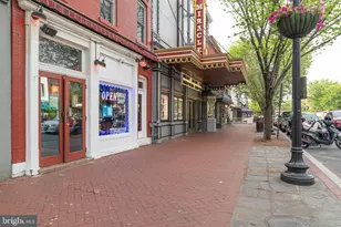 711 G St SE, Washington, DC 20003 - Photo 50