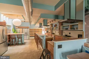 711 G St SE, Washington, DC 20003 - Photo 16