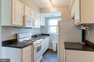 1627 Massachusetts Ave SE, Washington, DC 20003 - Photo 8