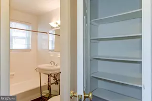 1627 Massachusetts Ave SE, Washington, DC 20003 - Photo 12