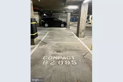 2425 L Street NW #324, Washington, DC 20037 - Photo 34