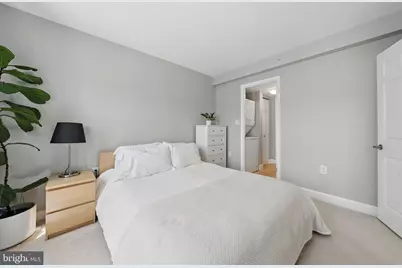 3611 38th Street NW #209, Washington, DC 20016 - Photo 10