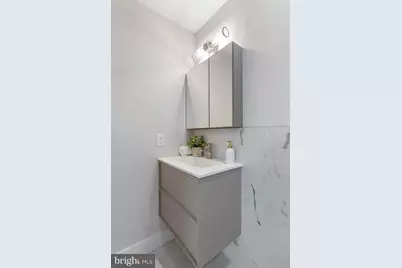 1516 East Capitol Street NE #B, Washington, DC 20003 - Photo 24