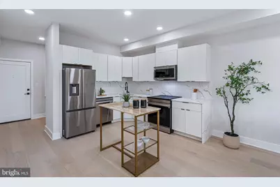 1516 East Capitol Street NE #15, Washington, DC 20003 - Photo 4