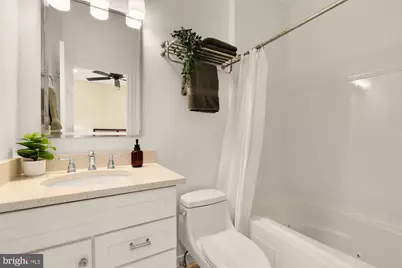 1923 1st Street NE, Washington, DC 20002 - Photo 18