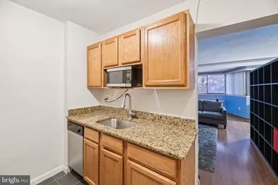 922 24th Street NW #117, Washington, DC 20037 - Photo 6