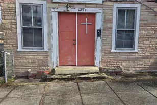 1229 47 Pl N E NE, Washington, DC 20019 - Photo 1