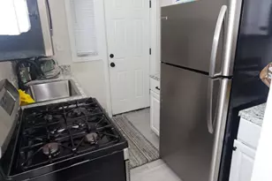 2433 Irving St SE, Washington, DC 20020 - Photo 6