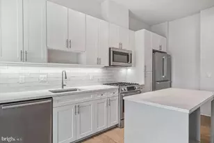 6803 Cameron Dr NW, Washington, DC 20012 - Photo 18