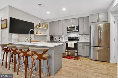 1014 10th Street NE #1, Washington, DC 20002 - Photo 14