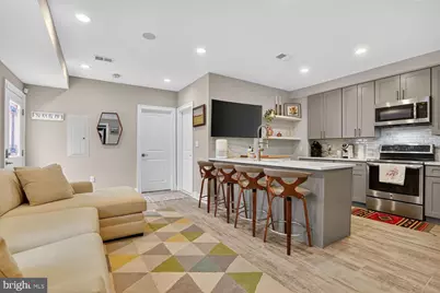 1014 10th Street NE #1, Washington, DC 20002 - Photo 6