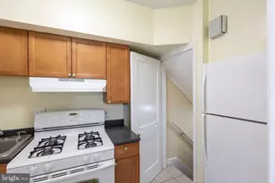 317 35th St NE, Washington, DC 20019 - Photo 8
