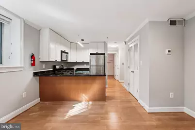 1740 18th Street NW #T2, Washington, DC 20009 - Photo 4